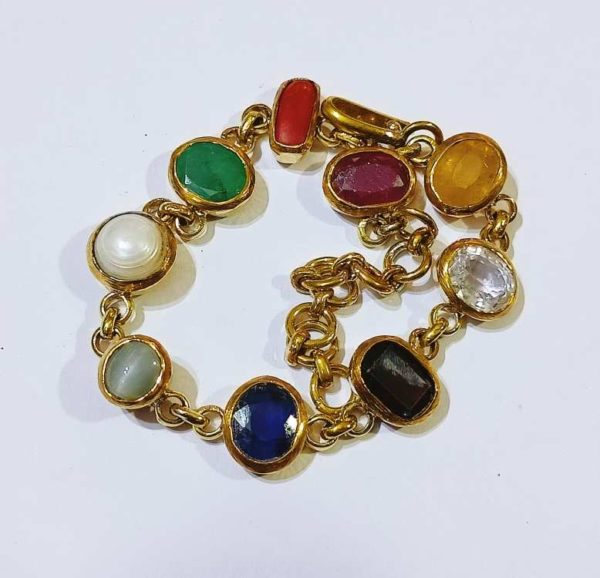 Vtg 1950039s Egypt SCARAB BRACELET Beetles Stones Gold Mid Century  Modern Jewelry  eBay